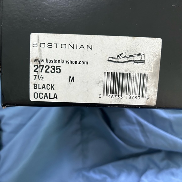 WORN ONCE Bostonian men shoes black loafers - Picture 4 of 4